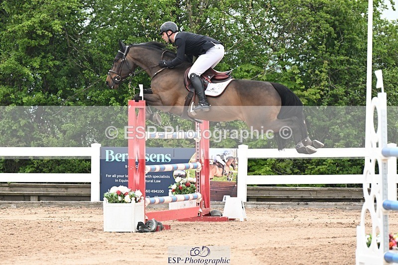 250424-132021-04505 - Cls 5 - 2 Star Medium Tour