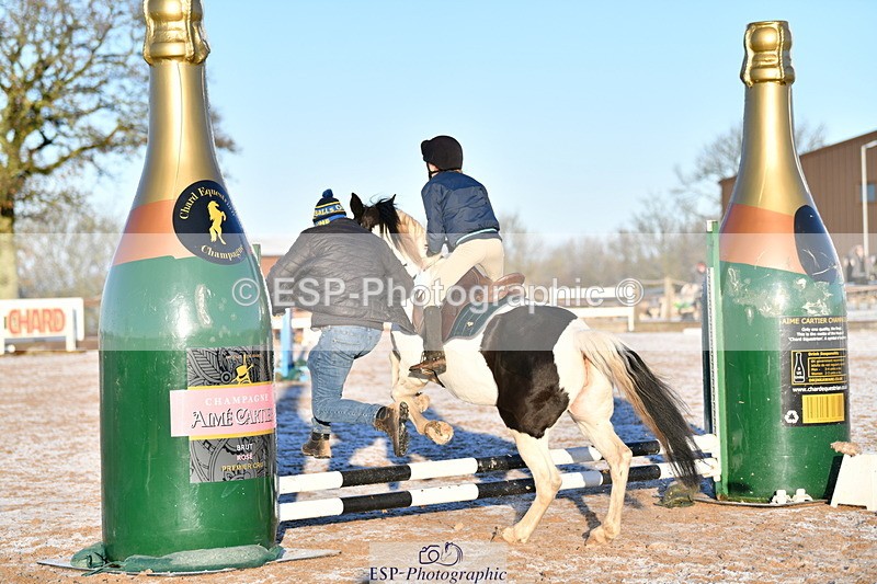 231202A-100541-00068 - Cls 01A 40cm Assisted