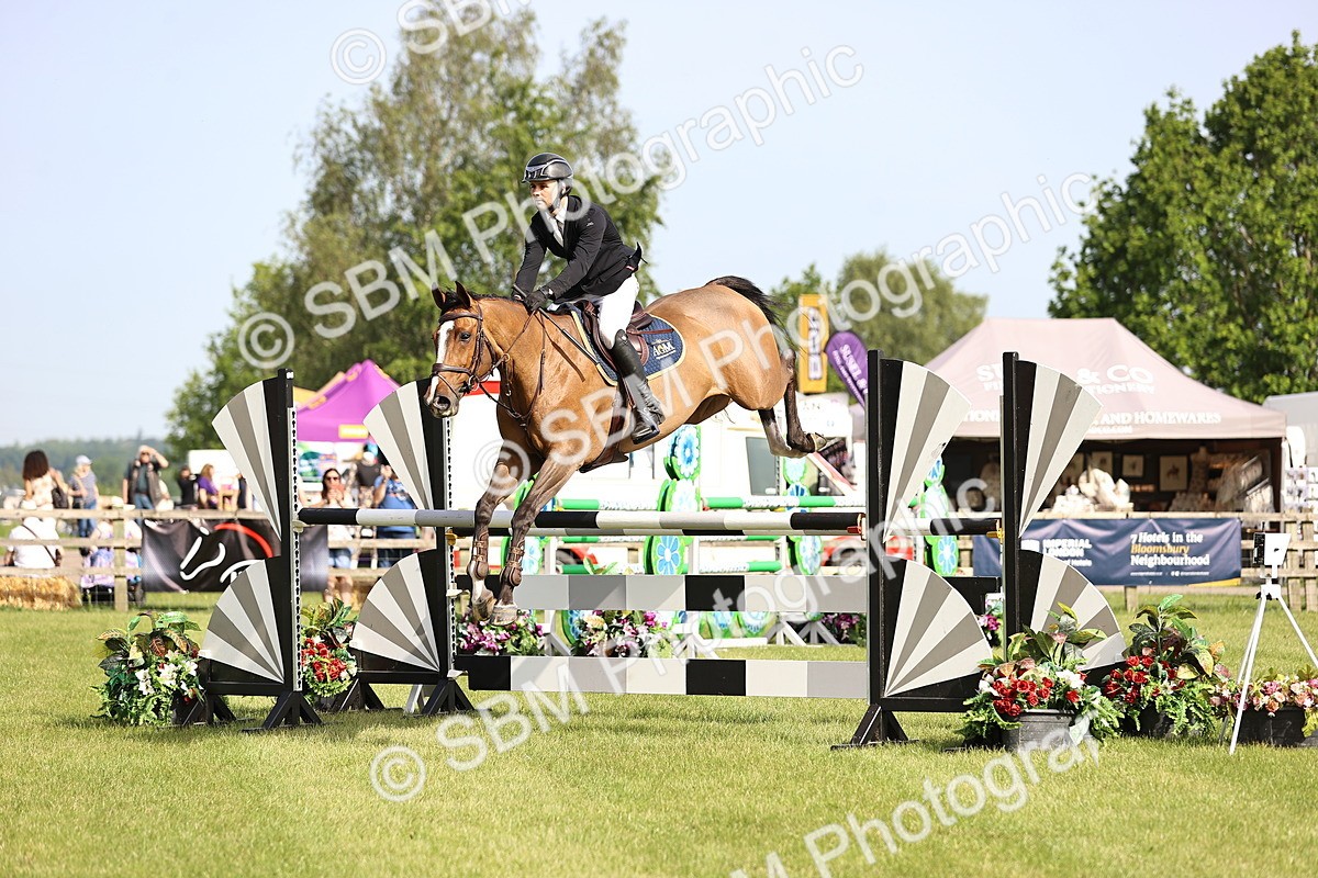 SBM_01400 - Class 200 - Martin Grant Homes Welcome Stakes 1.25m Open