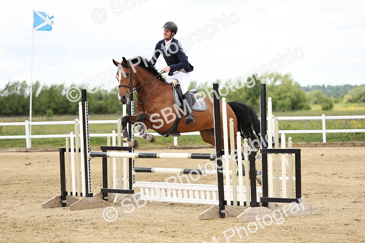 SBM_000852 - Class 3 - Senior Discovery - 1.00m