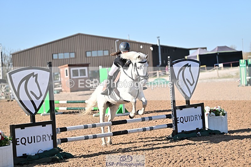 250401-162829-00101 - 60cm classes