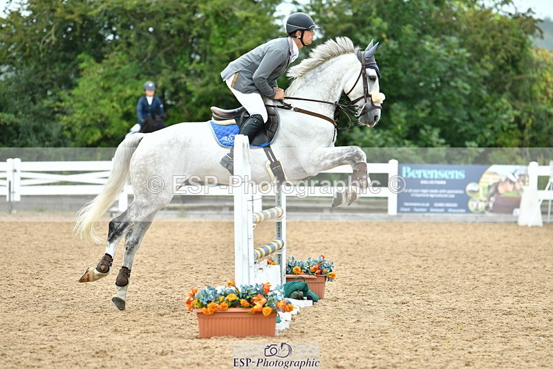 230812A-110327-08405 - Cls 26 A&B Discovery & 1m Open