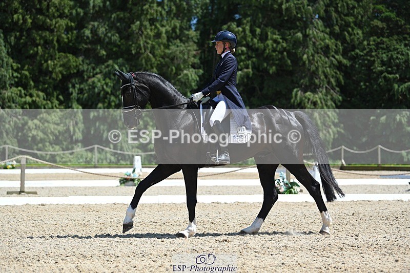 230526-135646-06855 - 480-FLOW_7-Mollie_Summerland-DR