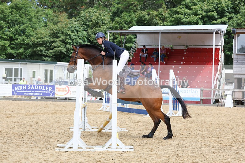 3E7A0069 - Class 9: Senior British Novice/90cm open