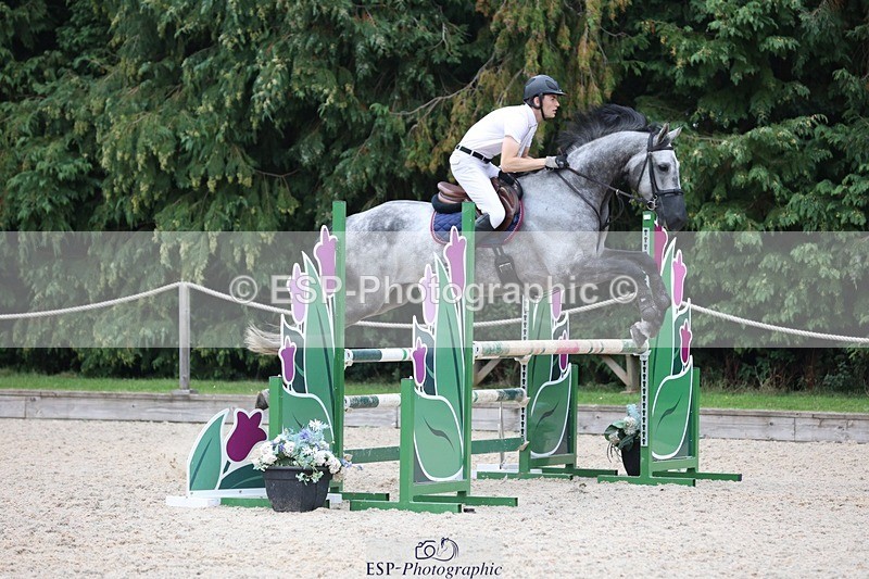 230908-180604-03601 - Cls 9 Snr Newcomers & 1.10m Open