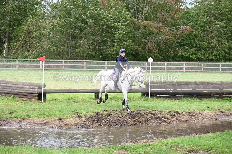 WJ6_4421 - Time at Photographer 11:57 to 12:14