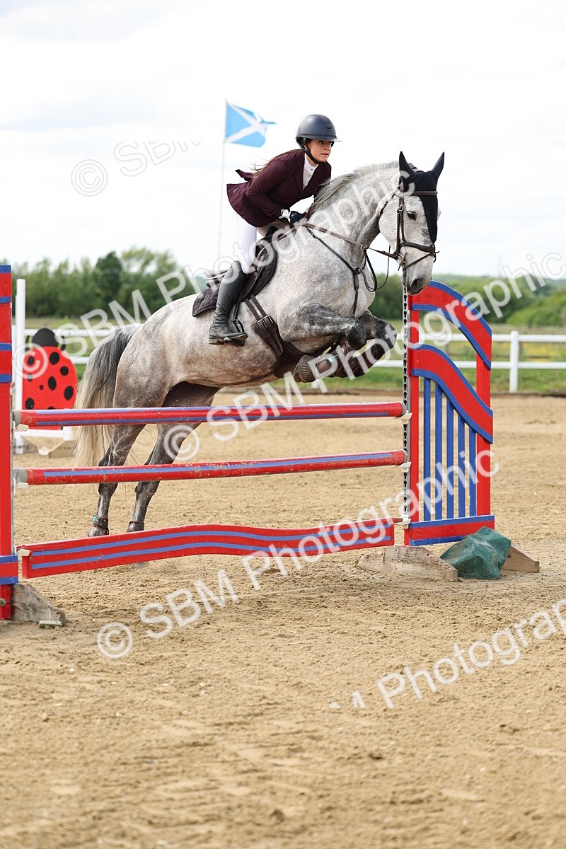 SBM_006001 - Class 19 - Senior Newcomers - 1.10m