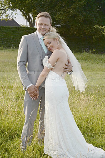 Si  Robyn Wedding 4 053 - Wedding Picture Samples
