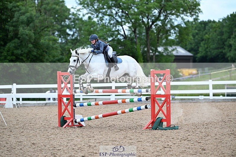 240609A-143402-05972 - Cls 26 Pony Foxhunter and 1.10m Open