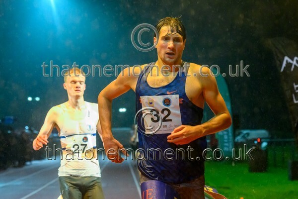 Monument25-910394 - Set Six