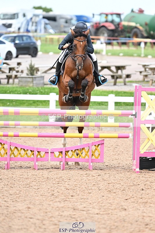 240802A-160225-05045 - Cls 27 Snr 1.15m Open