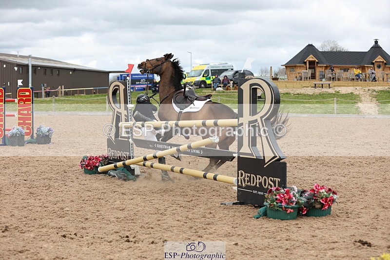 240419A-125425-07518 - Cls 6, 2 Star Medium Tour 1.35m