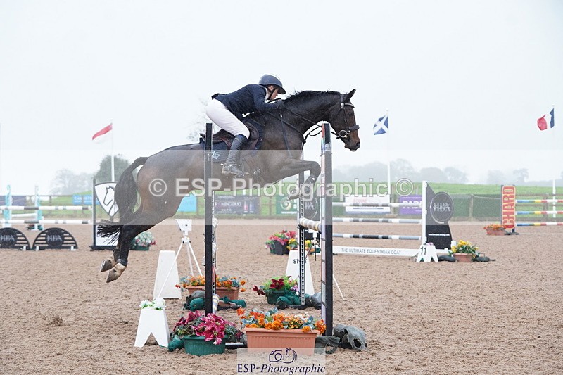 241006A-141408-07880 - Cls 21 Snr Fox & 1.20 Open