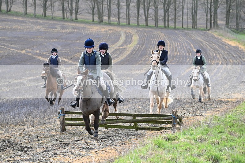 WJ6_8674 - Meet & Line One