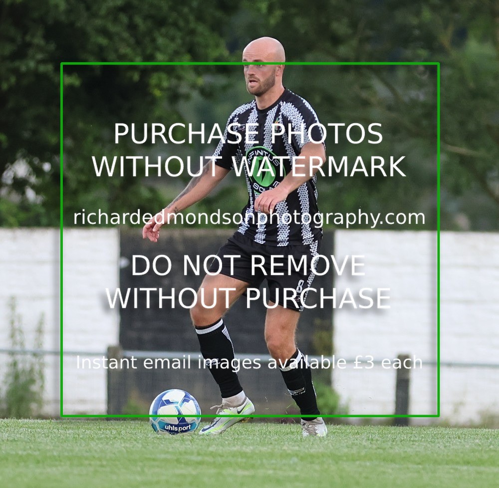533A5709 - Kendal Town vs Kendal United