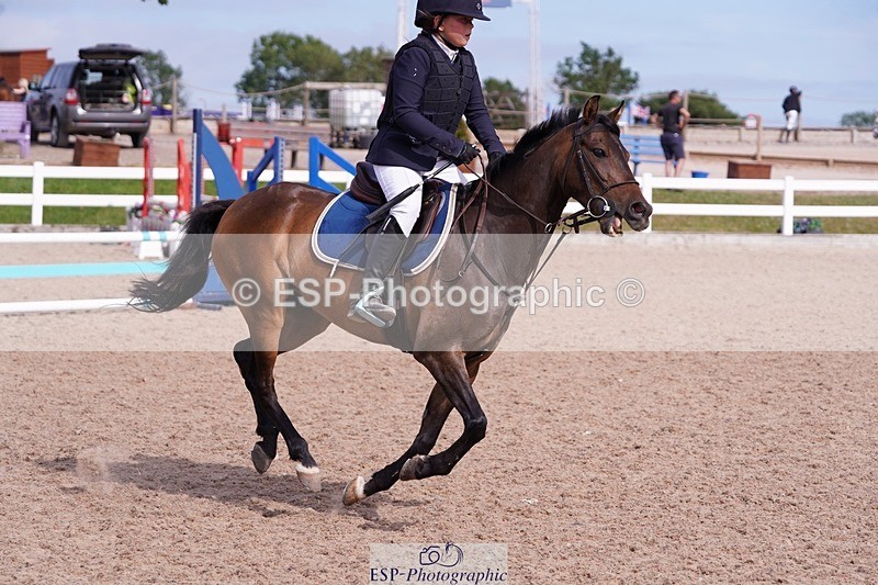 250629-165620-13131 - Cls 33 Stepping Stones 128cm and 138cm