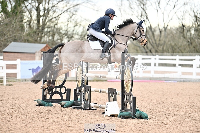 250112-120542-01230 - Cls 19 Snr 1.05m Open