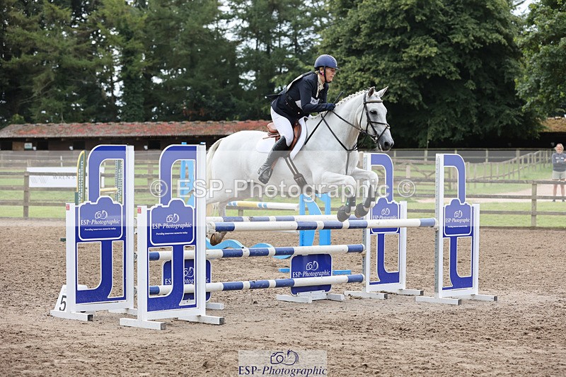 240804-114434-12791 - 455-Nicola_Horsley-Gubbins-RATHNAGREW_GREY_TEX