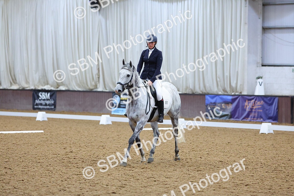 SBM_000282 - Class 2 - Intro 3 Championship - 8.51-9.47