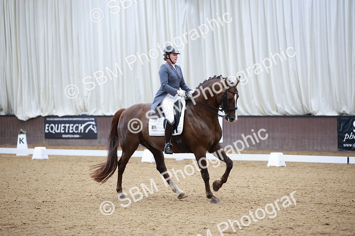 SBM_008781 - Class 14 - FEI PSG - 9.30-10.30