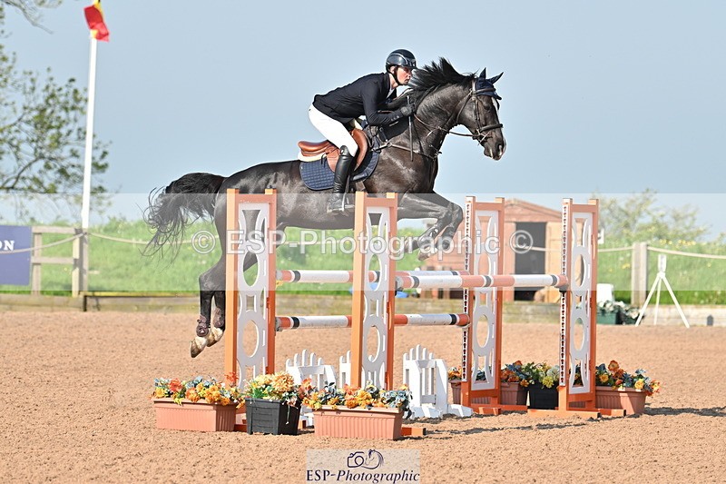 240512A-091824-16654 - Cls 47 Snr 1.20m Open