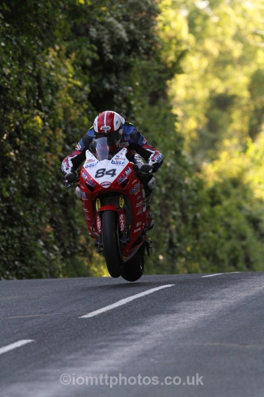 Joe Faragher Honda / Manx Gas Racing - Friday Practice - Solos
