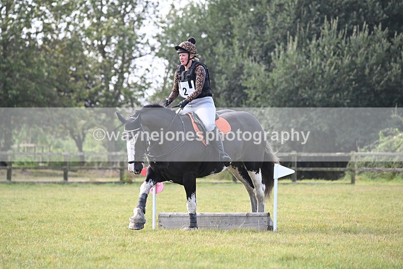 WJ6_9893 - 40cm XC Time 10:05 to 10:36