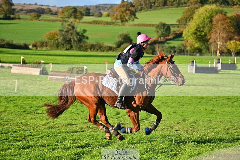 251025A-161753-22096 - H-601-Alexandra.Erskine.Scott