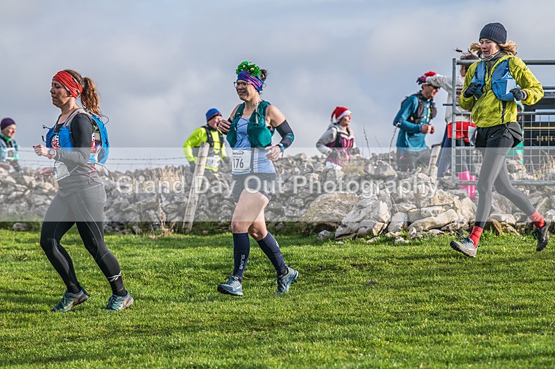 Litton-196 - Litton Christmas Cracker Fell Race (Limestone Series) Sunday 14th December 2025