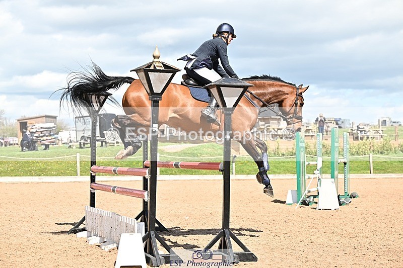 250416-131919-01014 - Cls 4 Newcomers and 1.10m