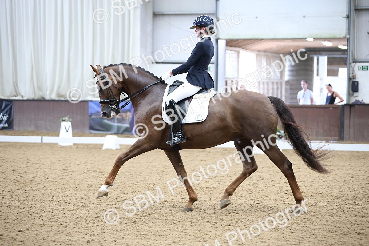 SBM_003940 - Class 8 - Advanced Medium 6 Silver