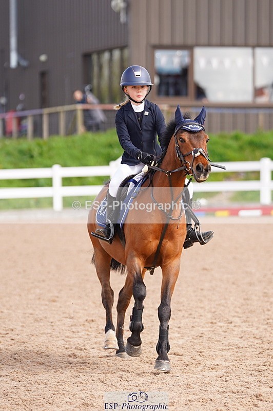 240506A-110852-08520 - Cls 14 Under 11 128cm