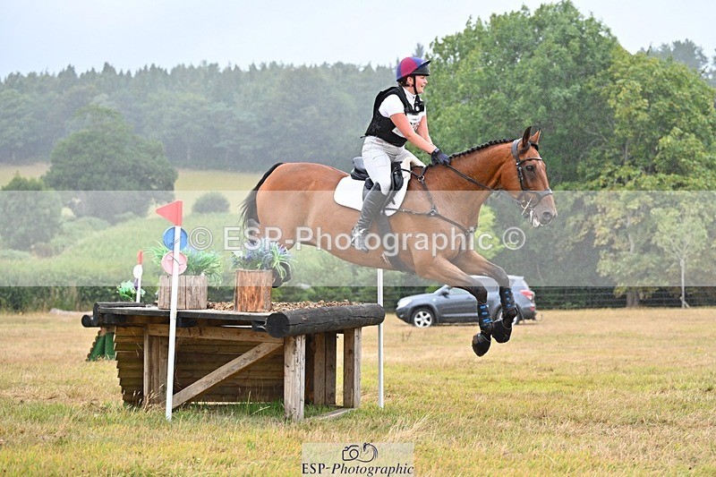 250803A-130905-14035 - M-576-Ella.Otto-SUMMERBRIDGE.TIPP