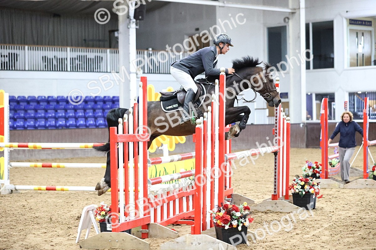 SBM_001299 - Class 5 - Blue Chip Pony Newcomers 1.00m Open