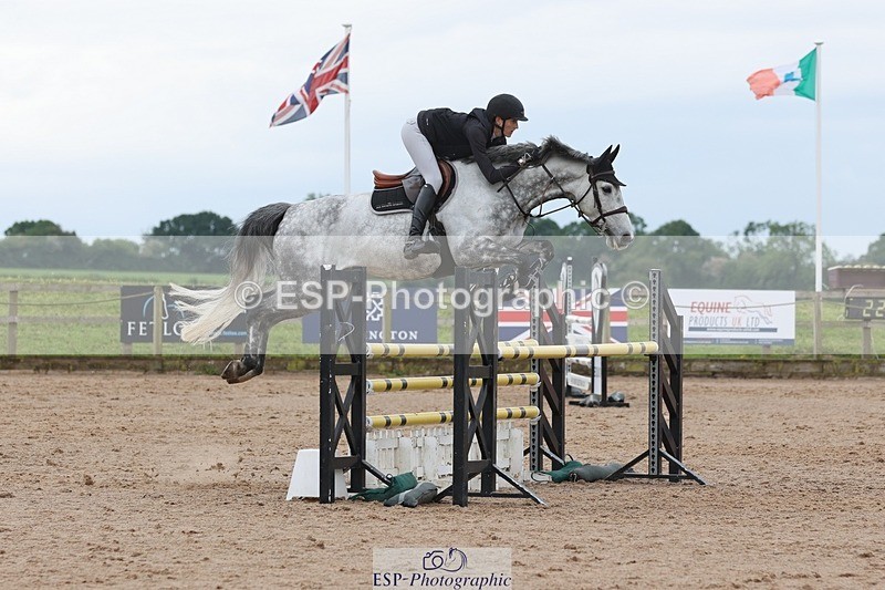 250524-101502-04117 - Cls 13  A&B 1.05m & 1.10m open