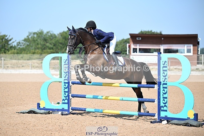 260722-102836-00157 - Cls 2 Brit Nov + 90cm Open