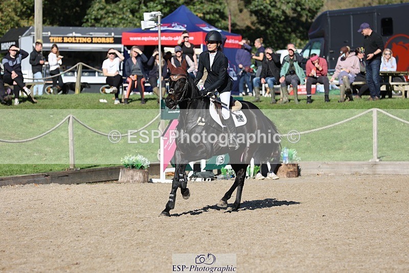 241027-112746-16789 - 463-Ilaria.Serra-FOXBURY.STORMBORN