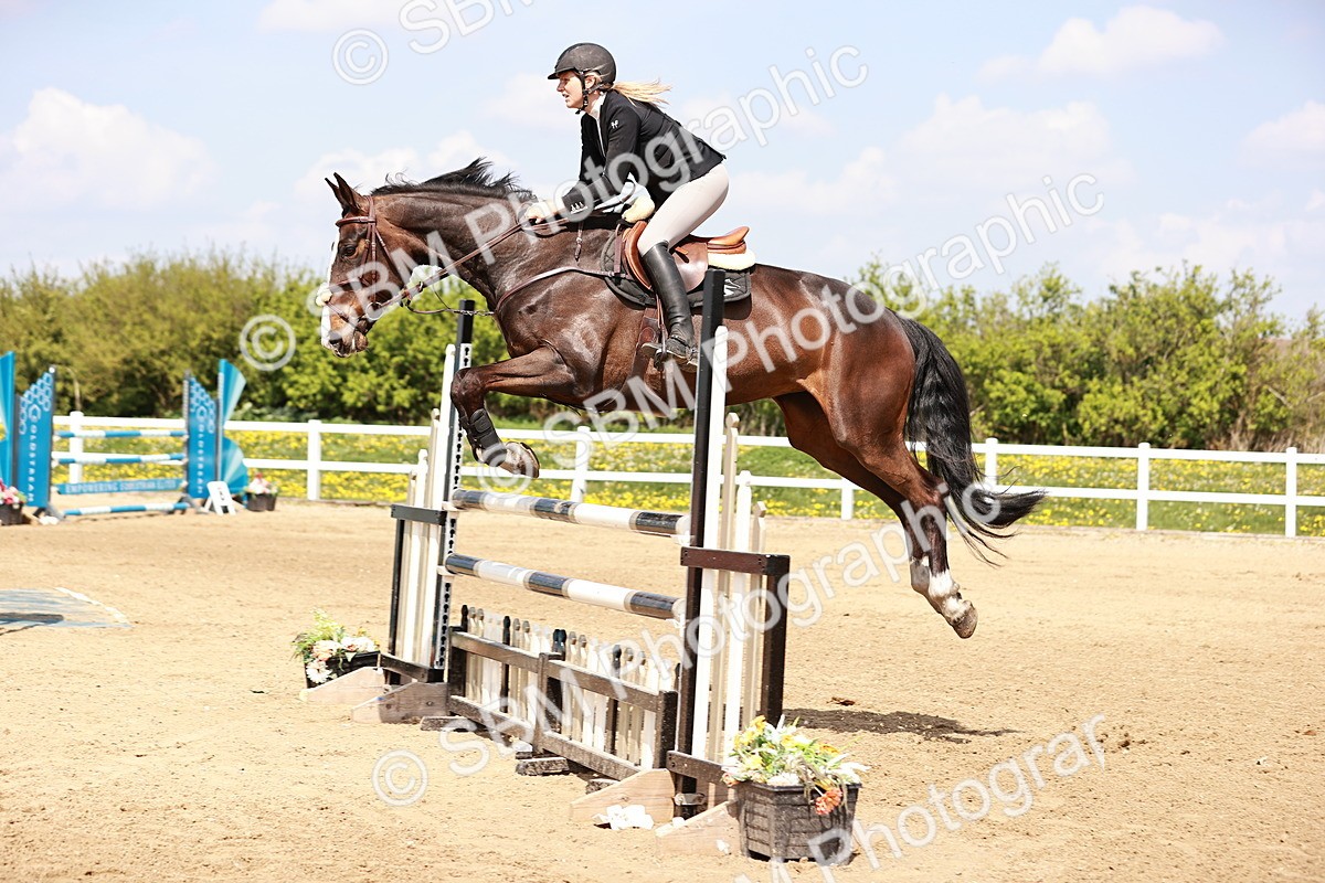  - Class 24 - Senior Newcomers - 1.10m