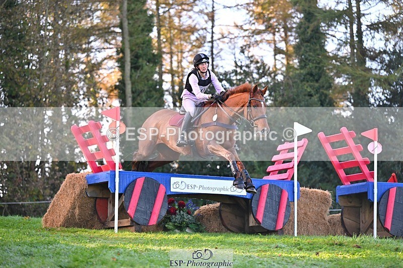 241026-095432-11073 - 308-Rachel.Lawson-RED.STAG