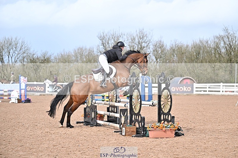 260313-130237-00495 - Cls 10+11 85cm and 95cm Amateur Quali