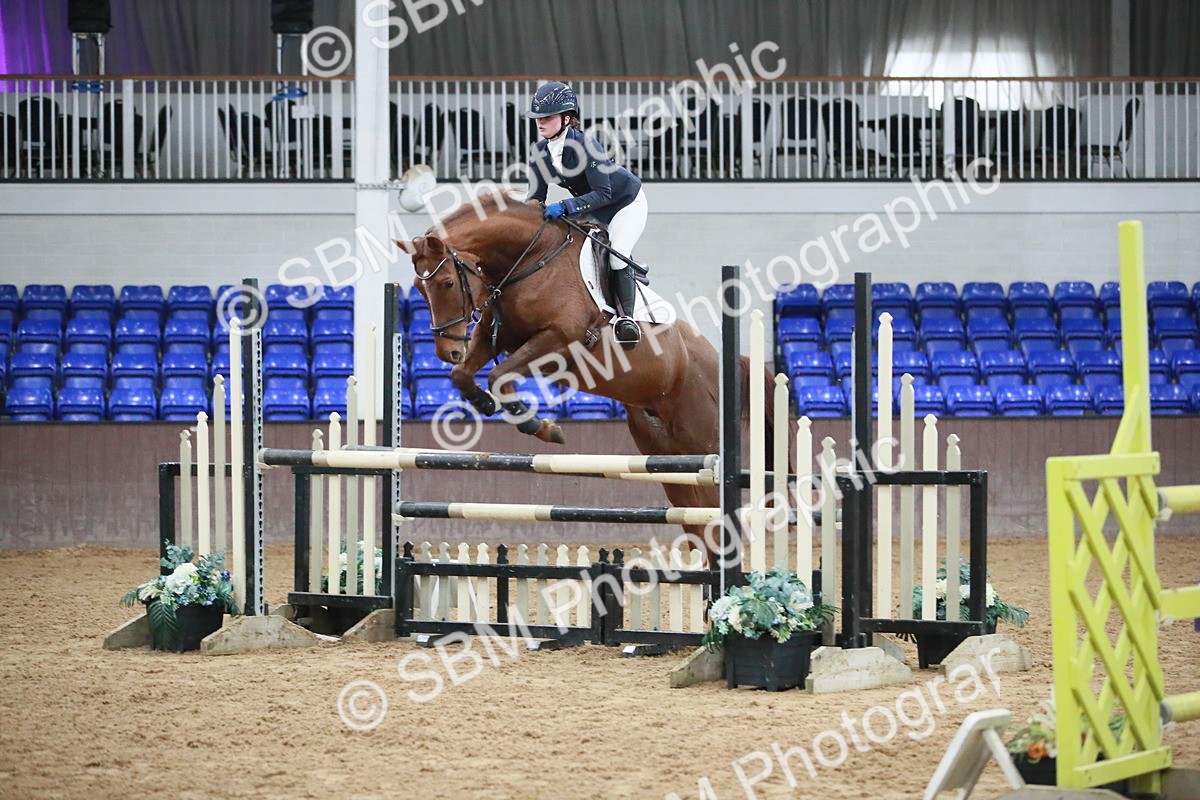 SBM_001085 - Class 4 - Senior Newcomers - 1.10m Open