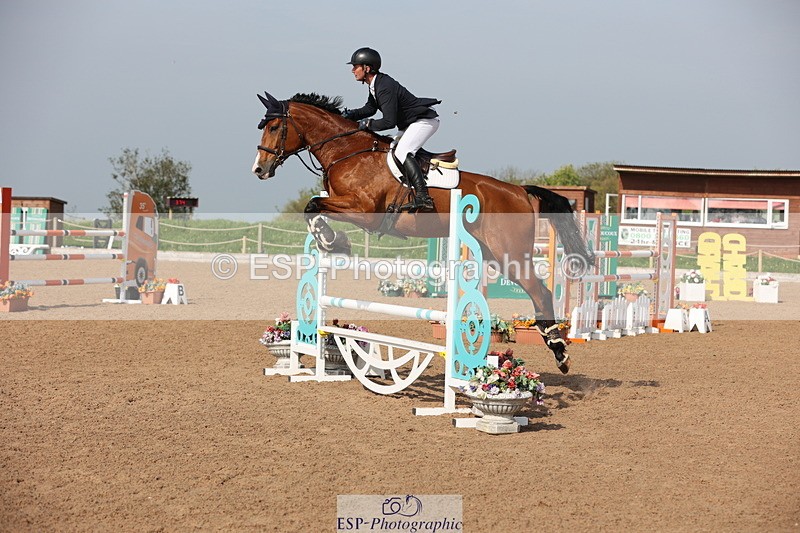 240511A-092836-11090 - Cls 32 Foxhunter