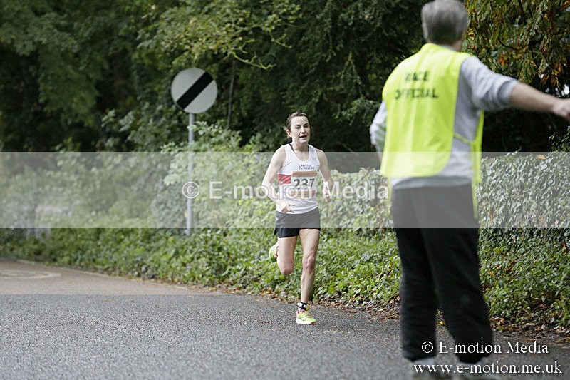 CAD131019-0565 - Cadence Events Grittleton 10km 13/10/19