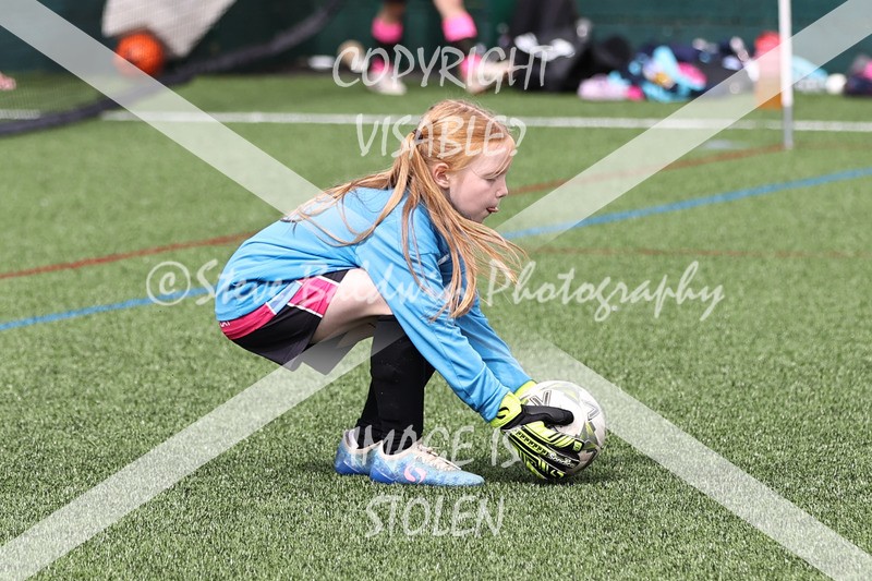 1DX30920 - Sat 13th U9 Girls