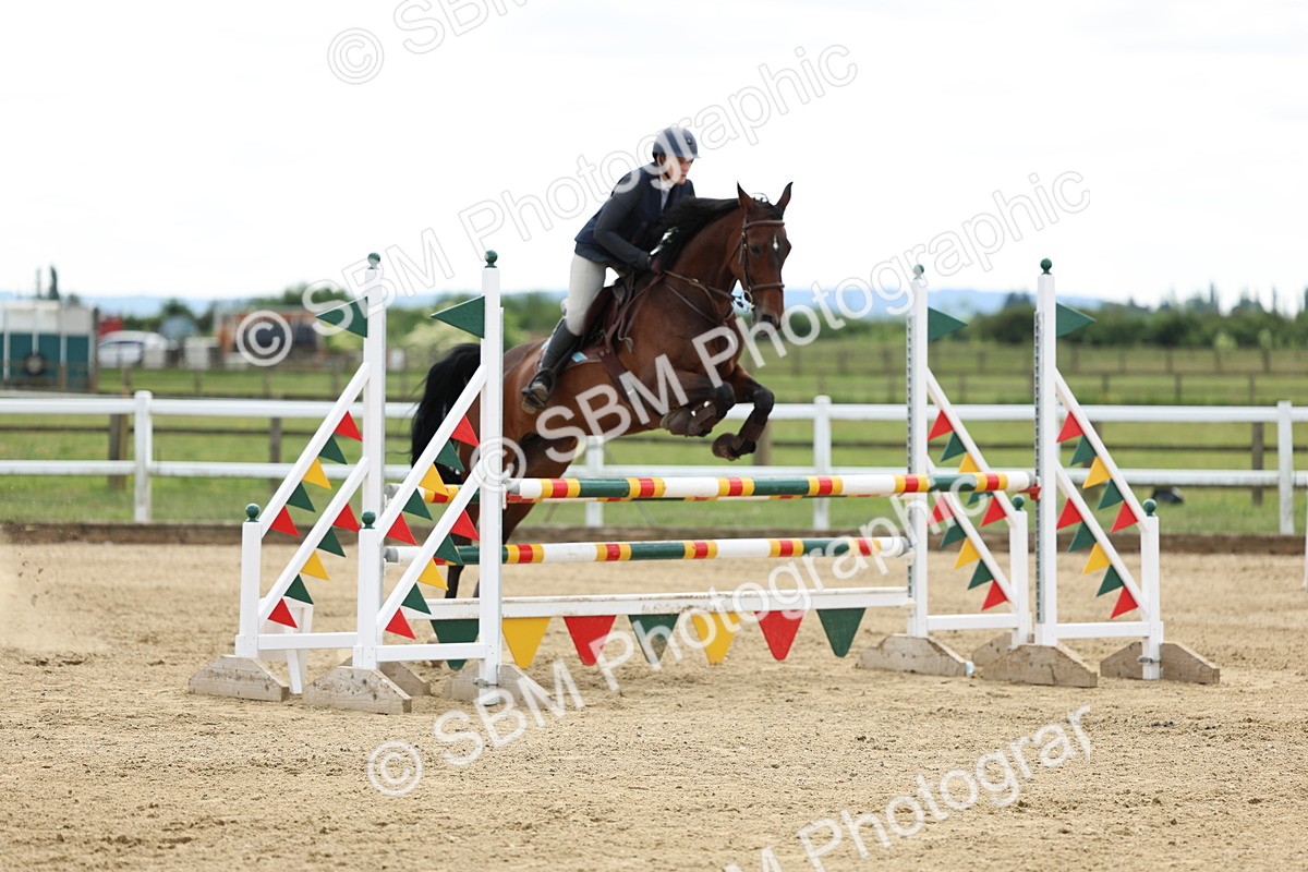 SBM_005212 - Class 18 - Senior 1.05m Open