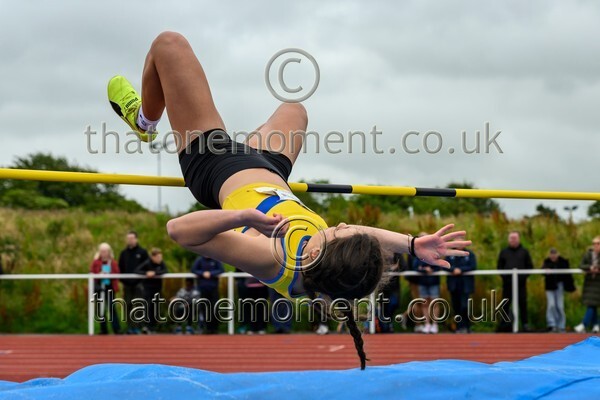 ComMast25-919951 - Field Female Set One