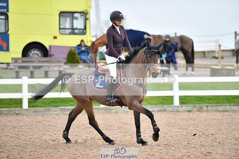 240124A-122142-00424 - Cls 3 Newcomers & 1.10m Open