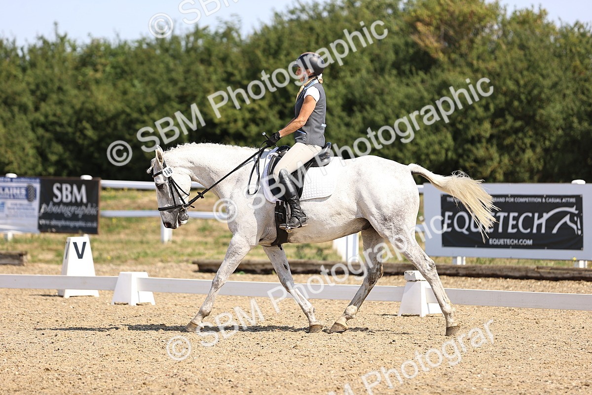 SBM_009268 - Novice 5 - 9.50-10.53