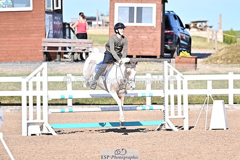 250708A-181128-00421 - 90cm Classes