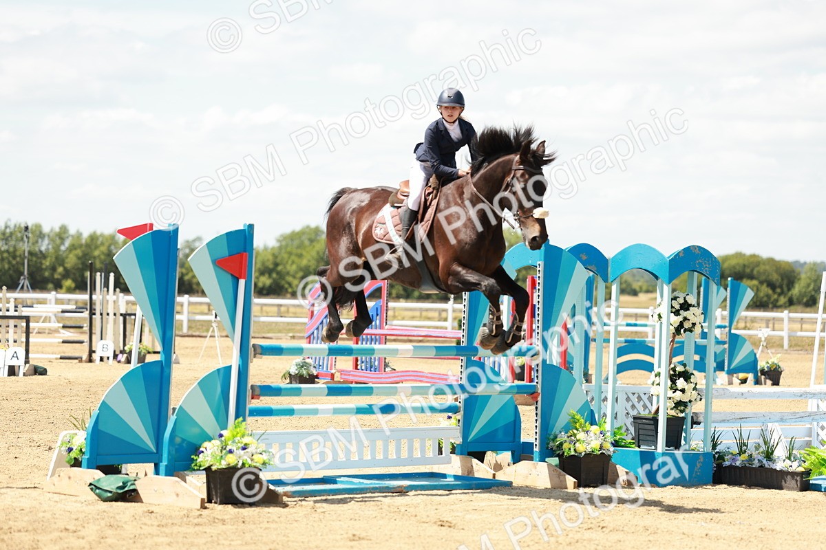 SBM_007427 - Class 3 - Senior Newcomers - 1.10m Open